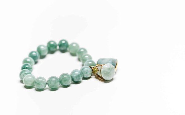 Bracelet en pierres naturelles : propriétés et bienfaits !